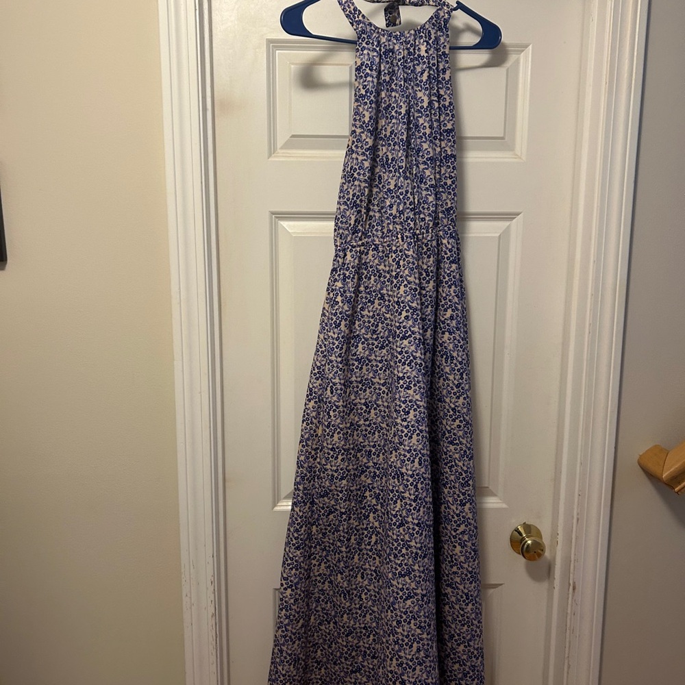 Jessica Simpson Size Small Women’s Floral Halter Maxi Dress
Resort/Cruise wear.